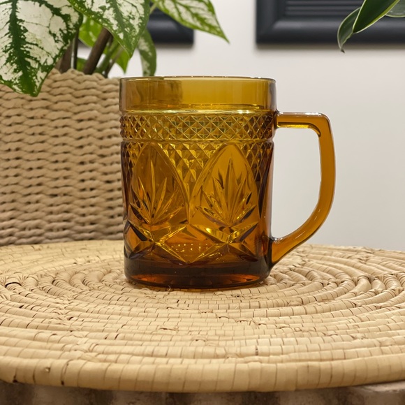 ✨Durand Cris D'Arques Antique Pattern Amber Coffee Mug✨ - Picture 3 of 6